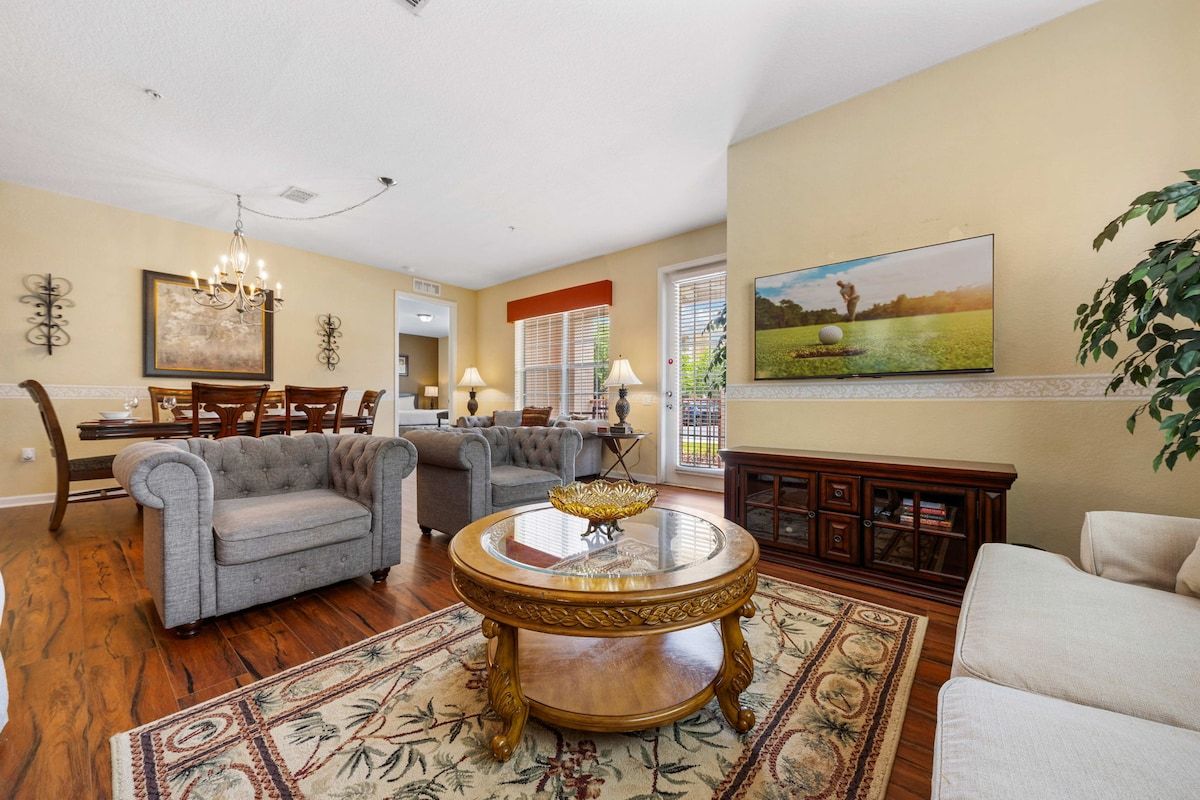 Relax and unwind in this bright, airy living space