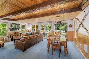 Een smart-tv, Netflix, Hulu en een dvd-speler