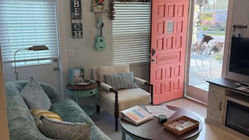 Smart TV, DVD player, books