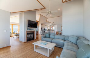 TV - Ocean Dream - Corolla, Ocean Sands, Pool/Hot Tub/Handicap Friendly/Elevator/Pets OK/Weddings! (Corolla)