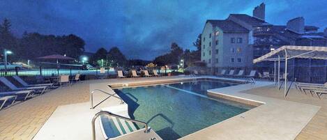Piscine intérieure, piscine chauffée