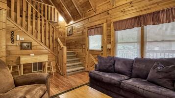 TV, fireplace, DVD player