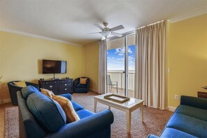 TV, DVD player - Tidewater 1 bedroom with gulf view, Summer dates open! (Panama City Beach)