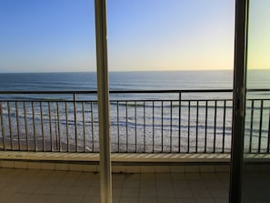 Property grounds - 3-room apartment with balcony and parking, steps from the beach (Les Sables-d'Olonne)