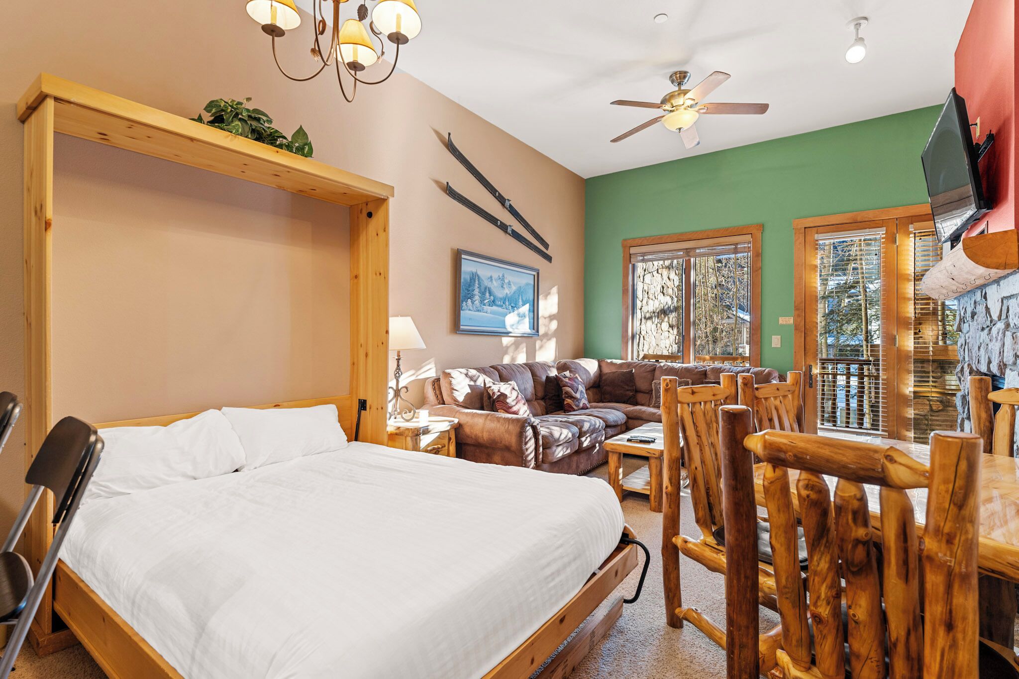 1 soverom, sengetøy av topp kvalitet og strykejern/-brett