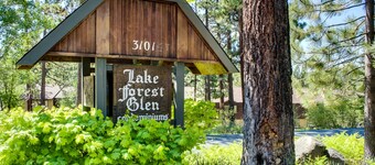 Homey Family Condo with Shared Pool, Hot Tub. Tennis & Lovely Lake Views