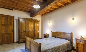 3 bedrooms, free WiFi - Stone house near Utah Beach - 6 Les tourelles, Orglandes (Orglandes)