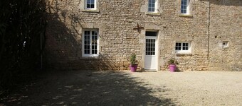 Charmantes maison en pierre 4 ch, 8 pers, proche plage Utah Beach, jardin, barbecue, animaux OK