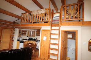 Interior - River Alpine Loft managed by Cabin Butler (Greer)