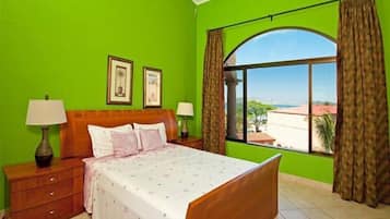 2 bedrooms, iron/ironing board, travel crib, free WiFi