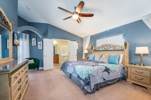 4 bedrooms, iron/ironing board, free WiFi, bed sheets