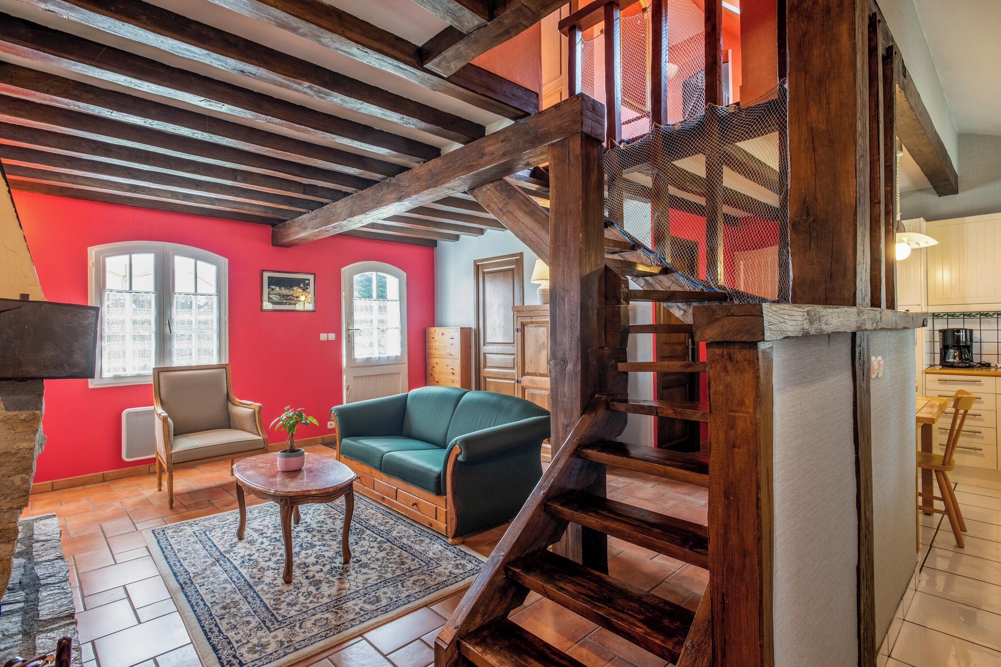 TV, peis, DVD-spiller og stereoanlegg