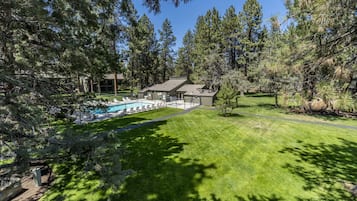 室外泳池、暖水池