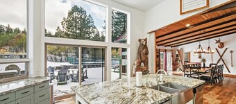 Geronimo Lodge: Private Pickleball Court!