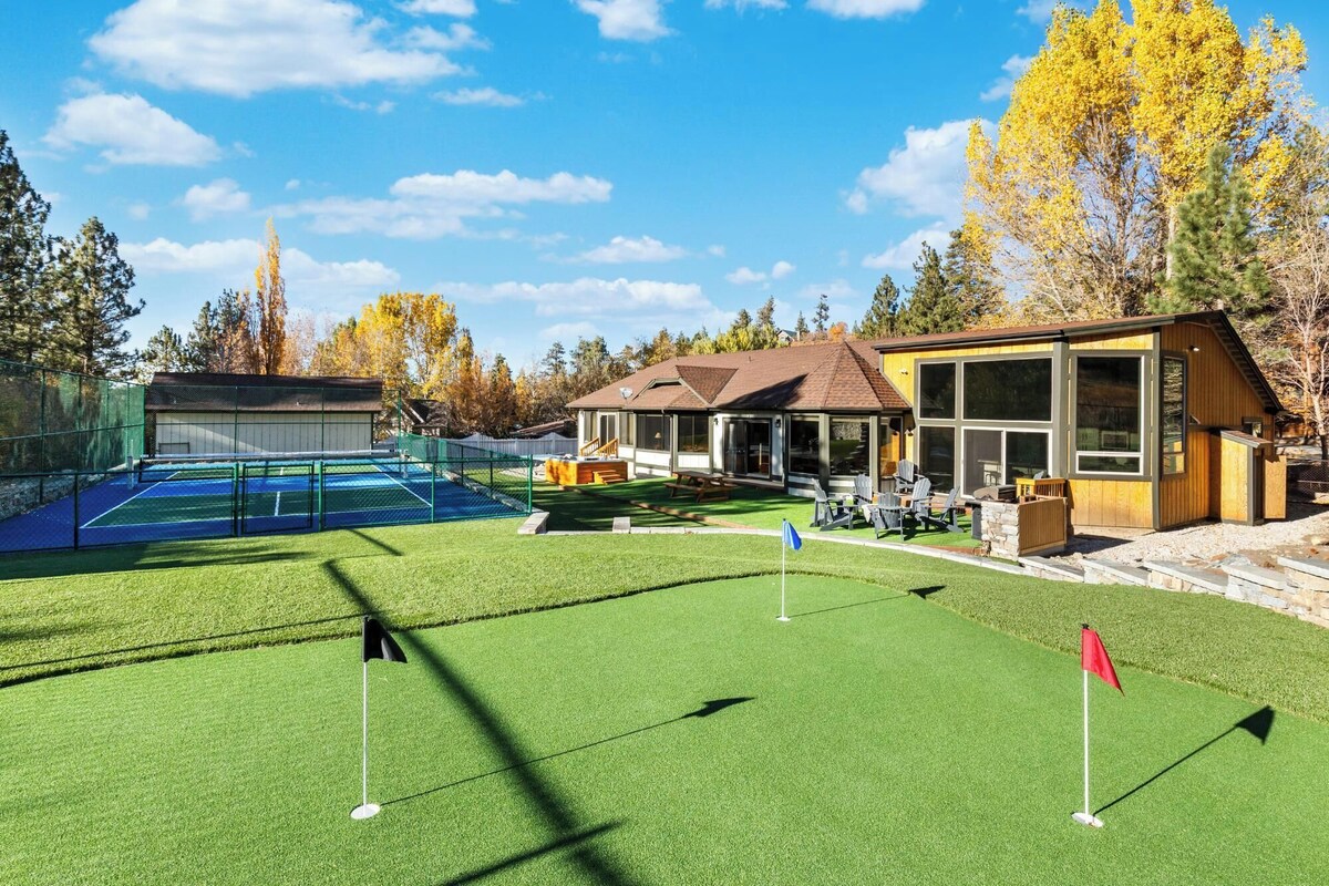 Photo 66 of Geronimo Lodge: Private Pickleball Court!