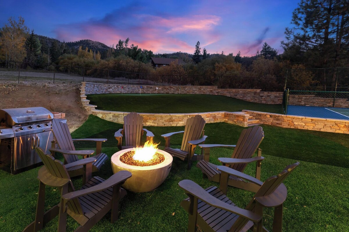 Photo 63 of Geronimo Lodge: Private Pickleball Court!
