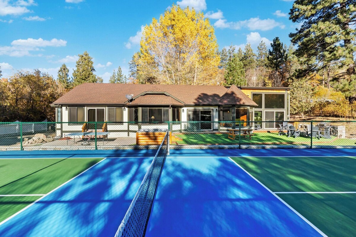 Photo 71 of Geronimo Lodge: Private Pickleball Court!