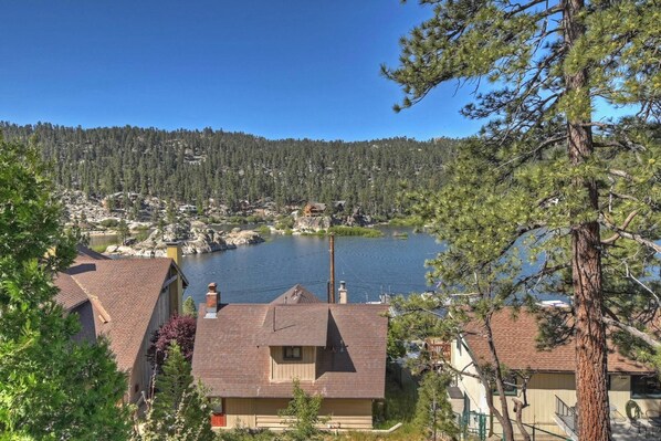 Miscellaneous - Walking Distance to Boulder Bay! Lakeviews! PET FRIENDLY! Internet! Darts & Poker Table! (Big Bear Lake)