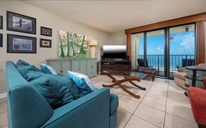 Télévision, chaîne hi-fi