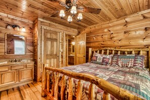 7 bedrooms, iron/ironing board, Internet, bed sheets