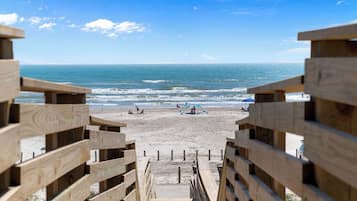Playa en los alrededores