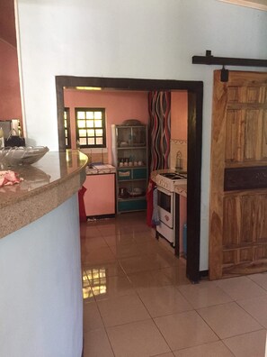 Fridge, microwave, oven, stovetop - Home style accommodation (Botolan)