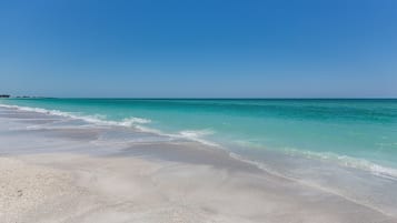 En la playa
