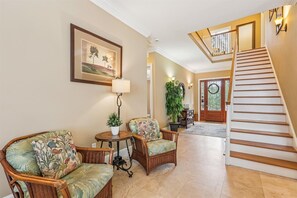 Interior - 14 Heron Street - 6 Bdrm, 5th Row, close to the Beach! (Hilton Head Island)
