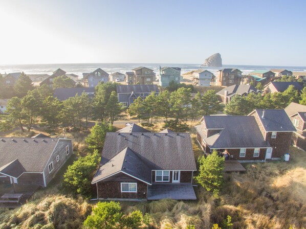 المنشأة من الخارج