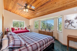 3 bedrooms, WiFi, bed sheets