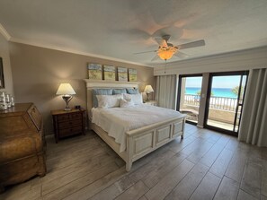 2 bedrooms, iron/ironing board, internet, bed sheets - "Breakers East 204"~2 Bdrm/2 Bath Beachfront Beach setup included (Destin)