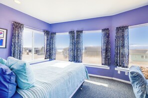 4 bedrooms, free WiFi, bed sheets