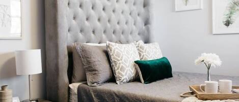 3 habitaciones, tabla de planchar con plancha, cuna de viaje y wifi