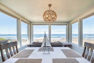 Breathtaking views of sand the surf