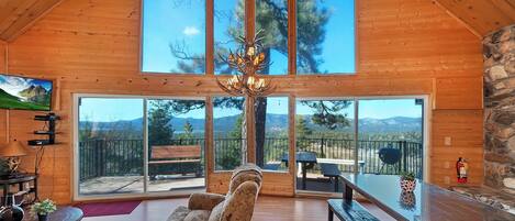 TV, fireplace, DVD player