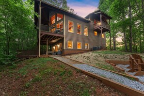 Exterior - River Wilds- Spacious Cabin Great For Groups Near Helen, GA (Cleveland)