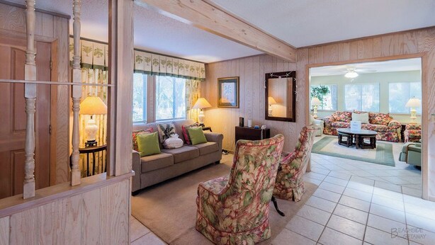 Unclassified image, 1 of 33, button - 2 Bayberry - 4th Row Home, Short Walk to Beach! (Hilton Head Island)