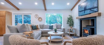 Outdoor Retreat with Hot Tub and Patio