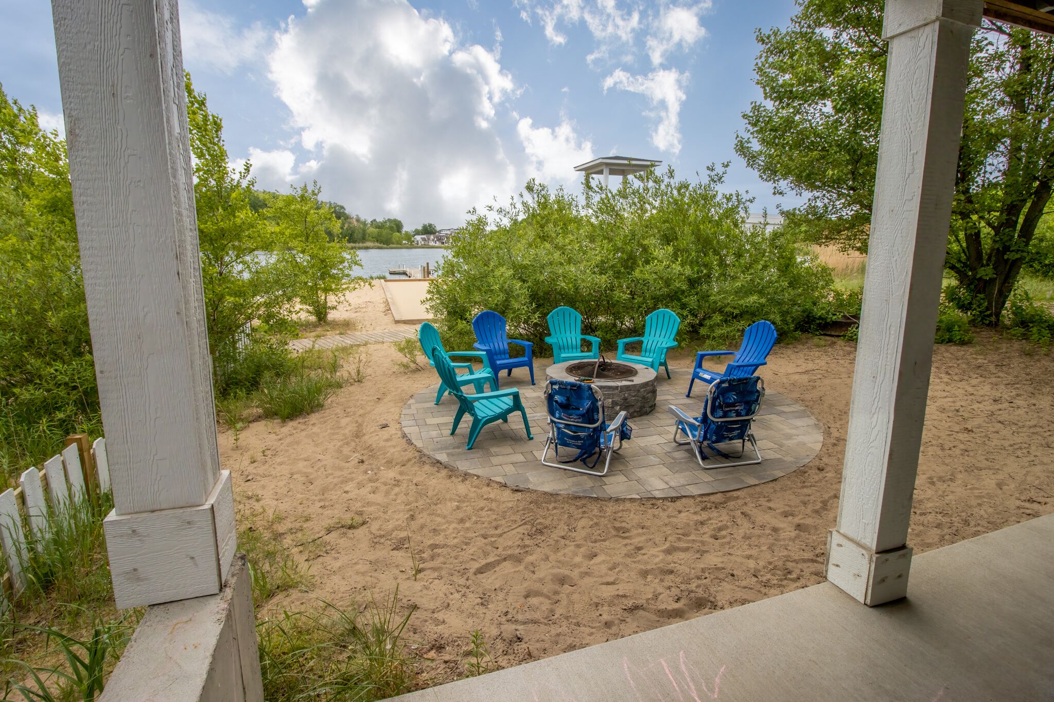 Nestled on Lake Kai, Perfect for Family Vacations