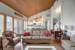 Fernseher, DVD-Player