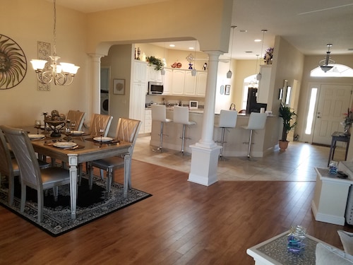 Nicest Location & Fully Equipped Charming Home in the “Heart” of The Villages.