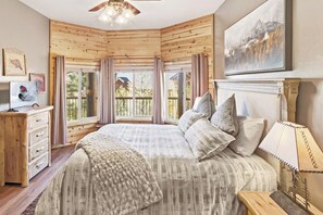 6 bedrooms, WiFi, wheelchair access