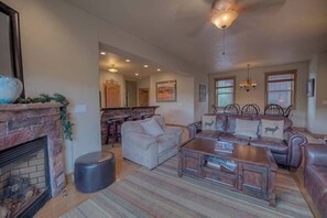 TV, fireplace, offices
