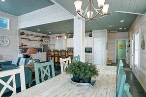 Interior - Come and play at our Pirates Cove! The moment you walk into this home you know y (Port Aransas)
