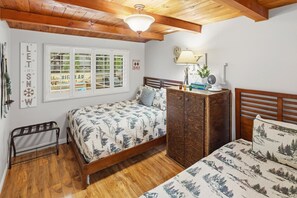 Unclassified image, 4 of 56, button - Outdoor Living by Snow Summit! Big Bear Mural! PET FRIENDLY! HOT TUB! Fire Pit! Large Fenced Yard! (Big Bear Lake)