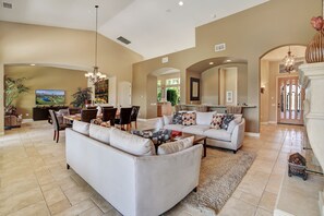 Smart TV, fireplace, DVD player, books