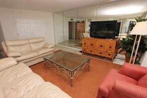 TV, DVD player