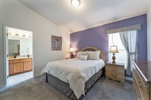 4 Schlafzimmer, Bügeleisen/Bügelbrett, kostenloses WLAN, Bettwäsche