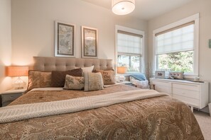 3 habitaciones, wifi gratis y ropa de cama 