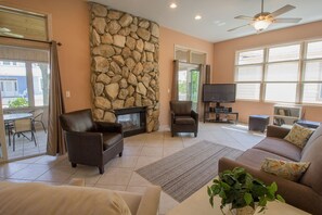 TV, fireplace, DVD player